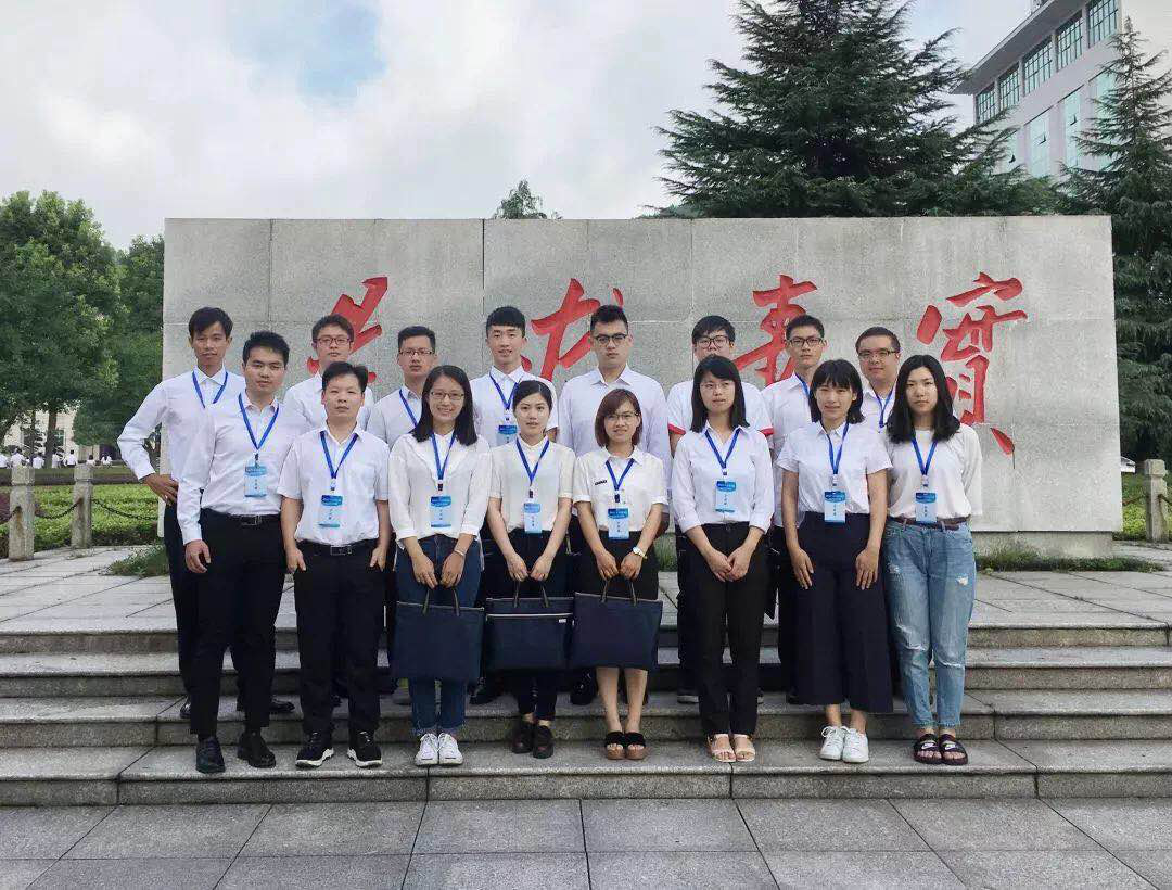 1559741195857024832.png 1559741195857024832.png