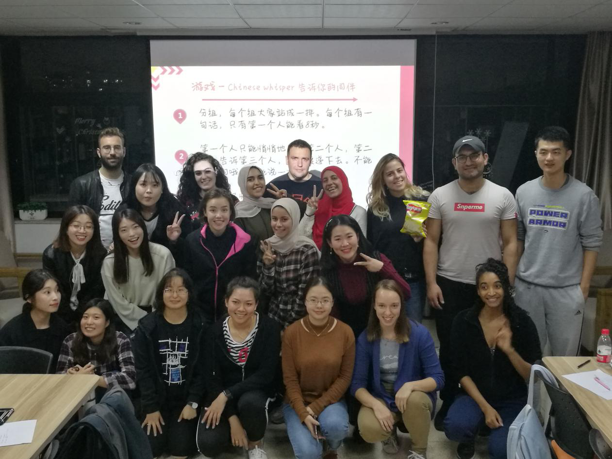 1541383057884092479.png 1541383057884092479.png