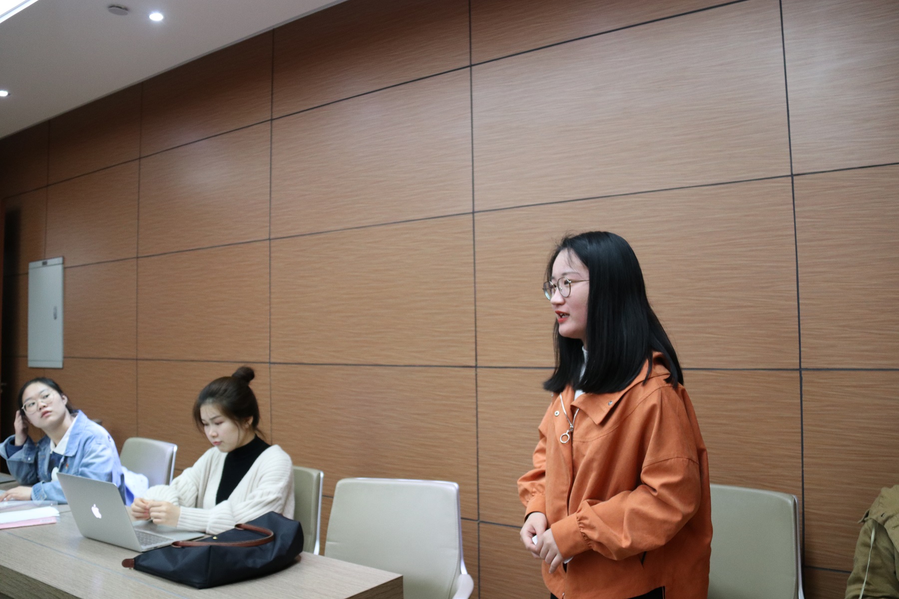 1554277640134085553.jpg 1554277640134085553.jpg