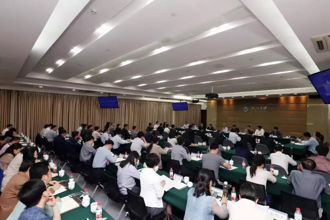 1558677090754039797.jpg 1558677090754039797.jpg