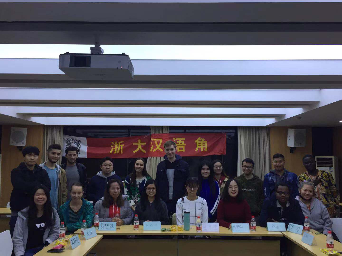 1543195364868063107.png 1543195364868063107.png