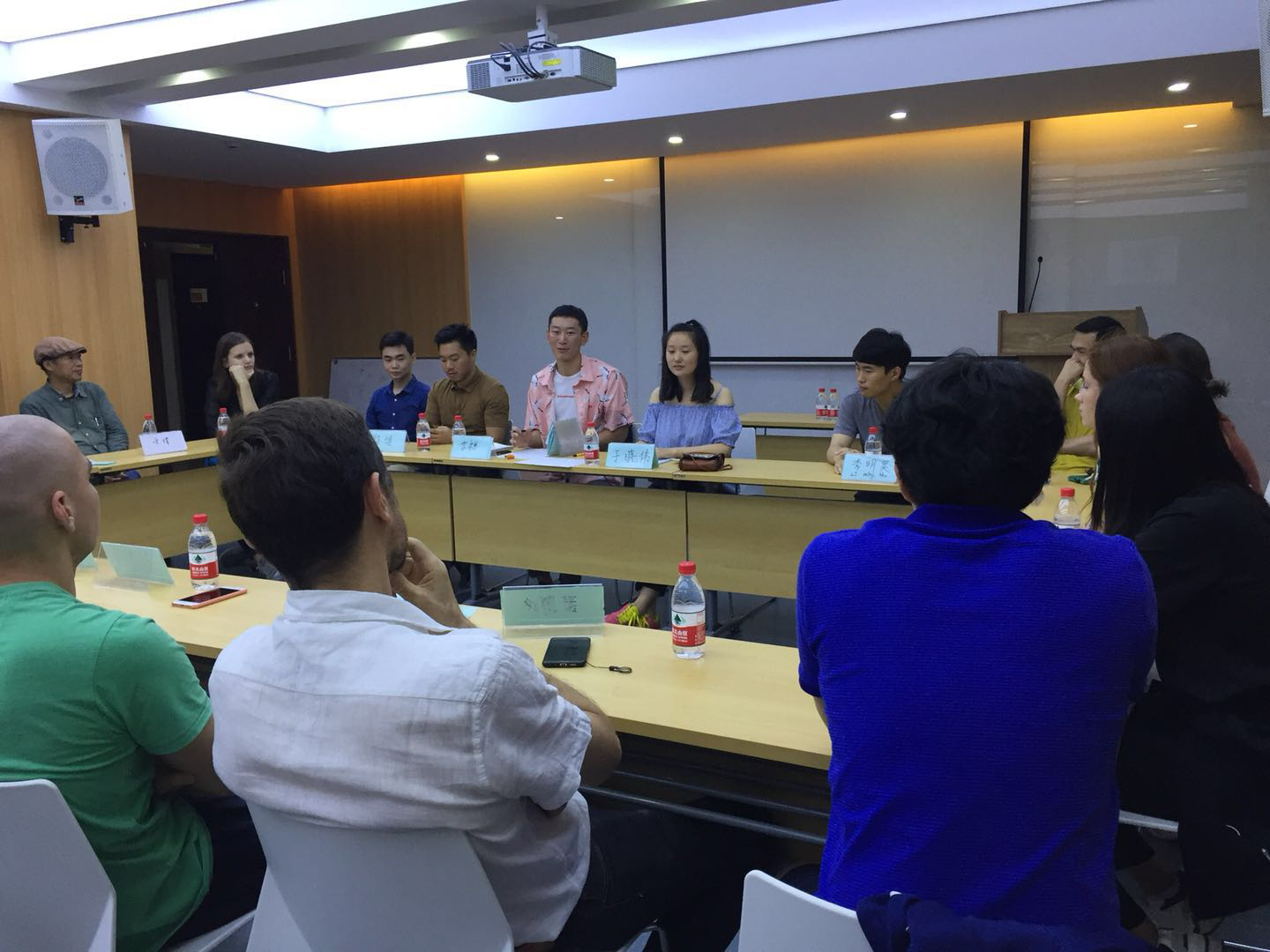 1527817872071004098.png 1527817872071004098.png